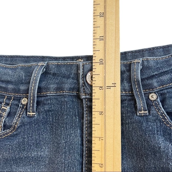 Levi’s Signature Size 31x 32” Modern Straight Mid Rise Blue Denim Jeans - Picture 9 of 11